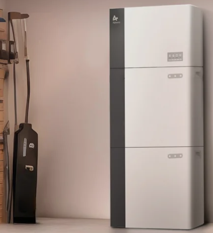 Alphaess thuisbatterij installatie door Solo Solar in purmerend